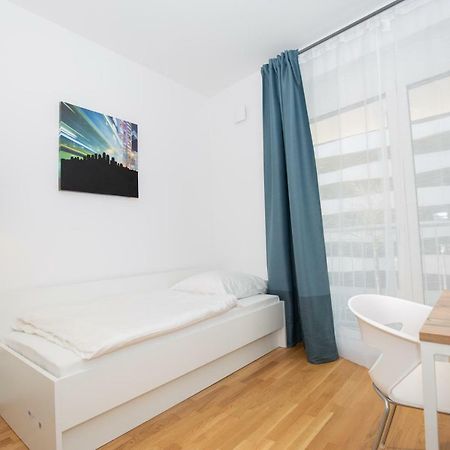 My Room Serviced Apartment-Messe Мюнхен Екстер'єр фото